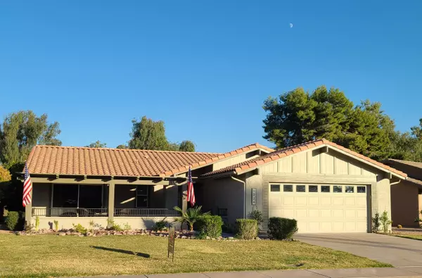 1234 LEISURE WORLD --, Mesa, AZ 85206