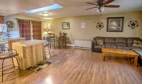 Pinetop, AZ 85935,2557 E ROYENE Drive
