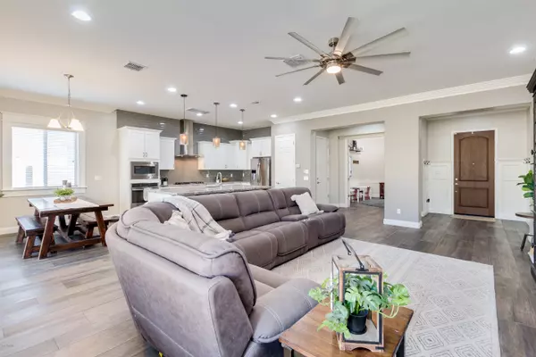 Queen Creek, AZ 85142,19708 E WALNUT Road