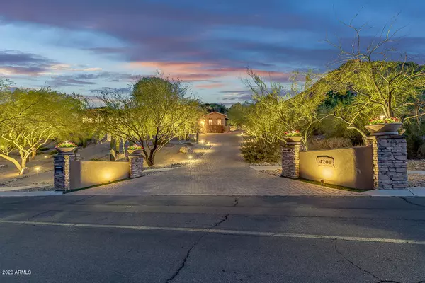 Paradise Valley, AZ 85253,4201 E LAKESIDE Lane