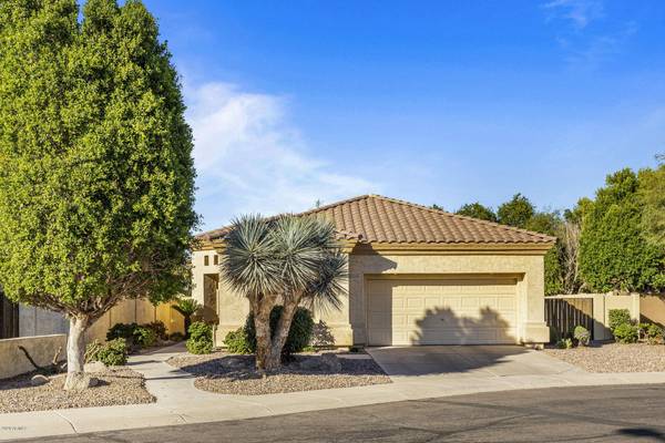 820 W ORIOLE Way, Chandler, AZ 85286