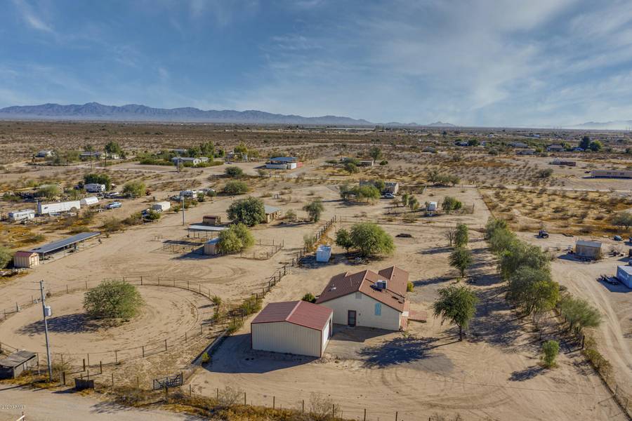 909 S 349TH Avenue, Tonopah, AZ 85354