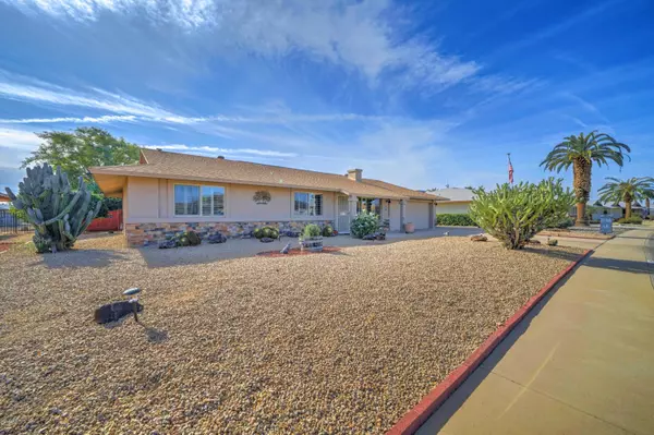 10323 W AZTEC Drive, Sun City, AZ 85373