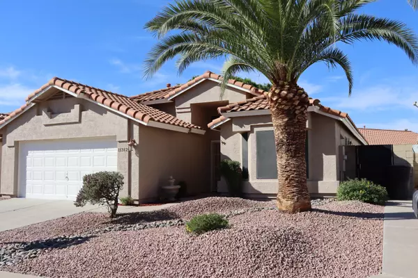 11312 W GOLDEN Lane, Peoria, AZ 85345