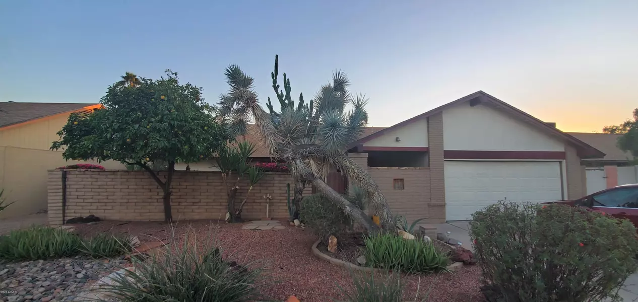 1319 W TEMPLE Street, Chandler, AZ 85224