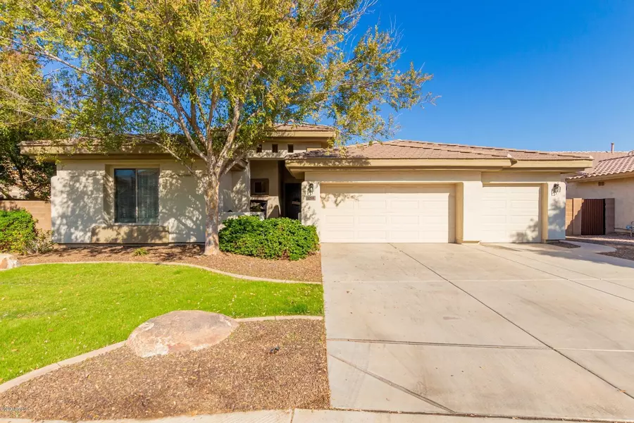 1058 E LODGEPOLE Drive, Gilbert, AZ 85298