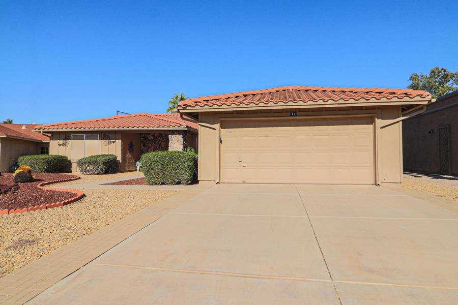 1427 LEISURE WORLD --, Mesa, AZ 85206