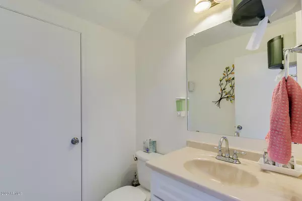 Glendale, AZ 85303,5927 N 73RD Drive