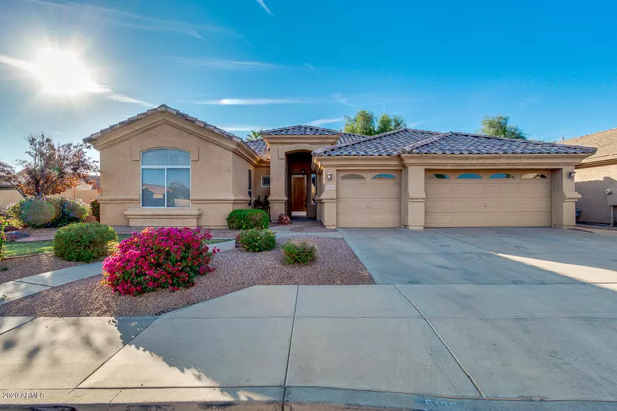 5120 S MCCLELLAND Drive, Chandler, AZ 85248