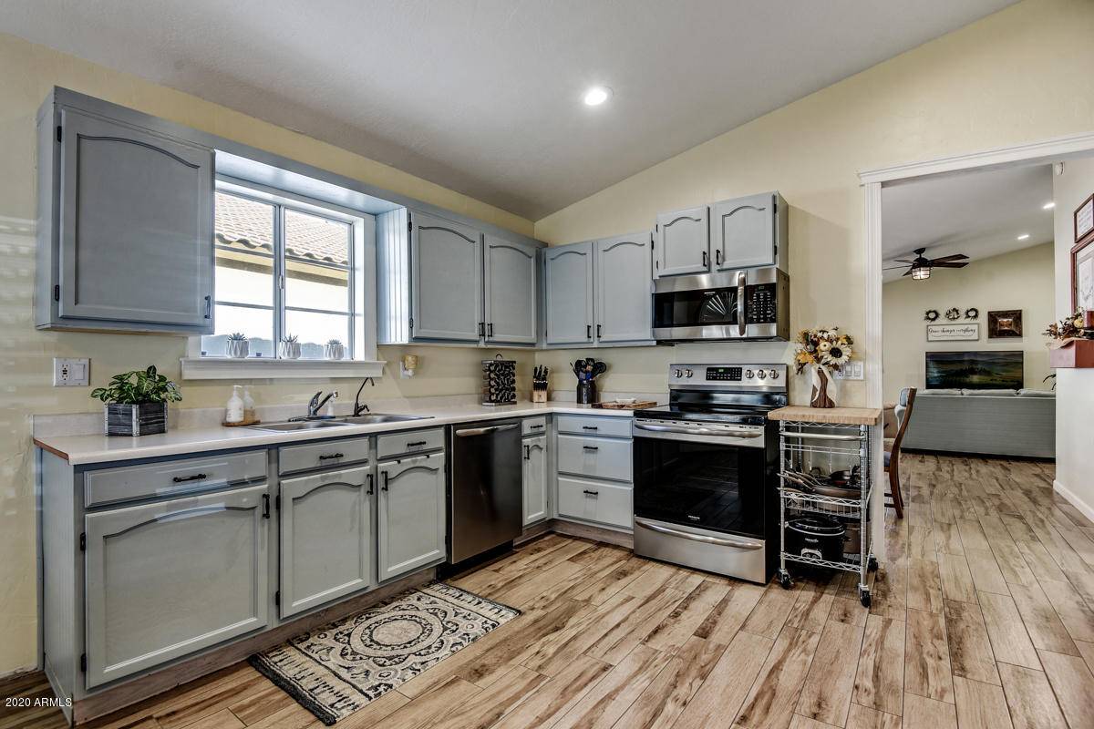 4033 E DESERT MARIGOLD Drive, Cave Creek, AZ 85331