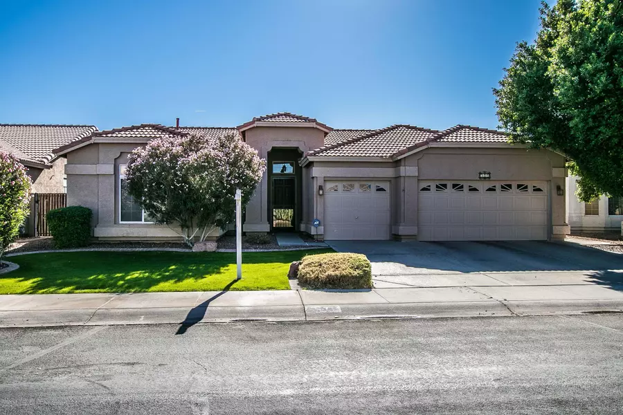 319 W CALLE DE CABALLOS --, Tempe, AZ 85284