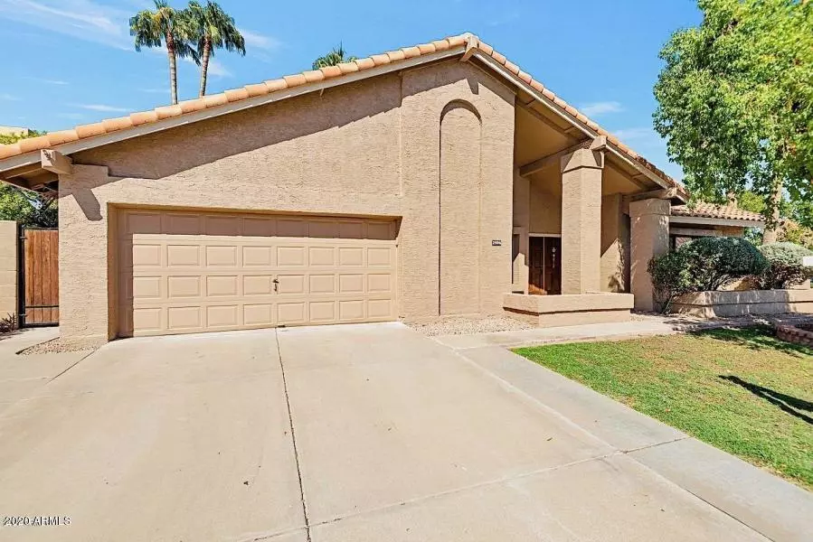 2406 W BARROW Drive, Chandler, AZ 85224