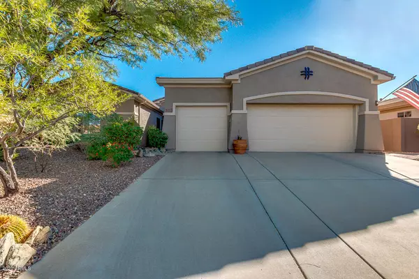 41917 N EMERALD LAKE Drive, Anthem, AZ 85086