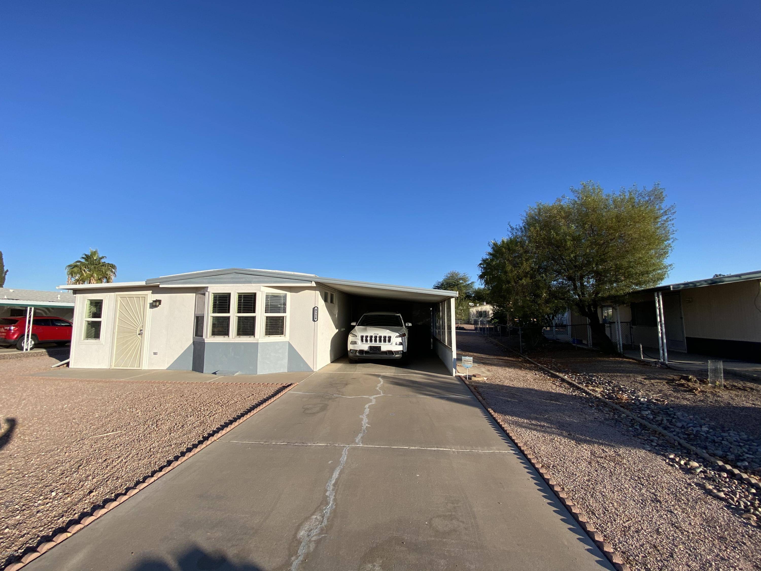 8524 E DEWBERRY Avenue, Mesa, AZ 85208