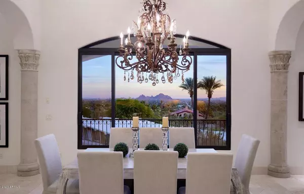 Phoenix, AZ 85018,5602 E ROCKRIDGE Road