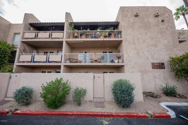 Carefree, AZ 85377,7402 E Carefree Drive #111