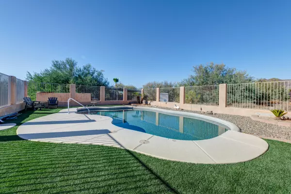 Cave Creek, AZ 85331,33116 N 67TH Street