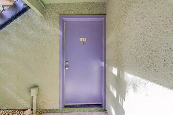 Phoenix, AZ 85013,740 W ELM Street #113