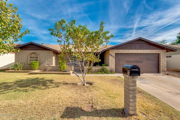 Glendale, AZ 85302,9421 N 49TH Avenue