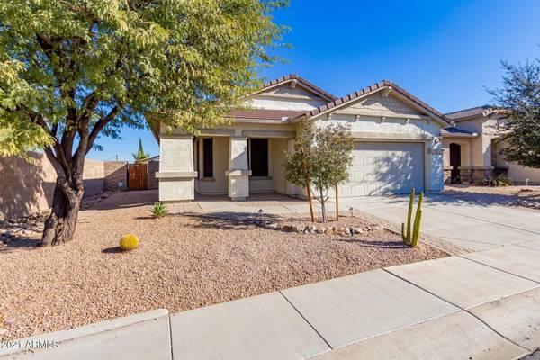 772 W TWIN PEAKS Parkway, San Tan Valley, AZ 85143