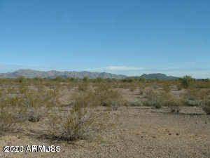 W Thomas Road #29, Tonopah, AZ 85354