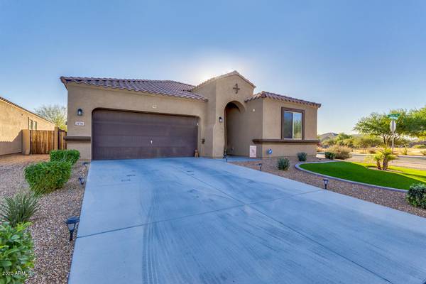 San Tan Valley, AZ 85143,28785 N BOULDER OPAL Way