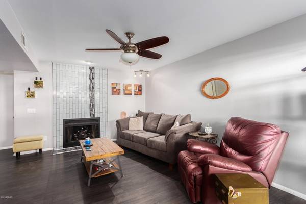 Tempe, AZ 85281,850 S RIVER Drive #1030