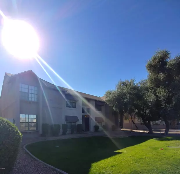 1077 W 1ST Street #104, Tempe, AZ 85281