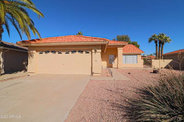 Sun Lakes, AZ 85248,25801 S HOLLYGREEN Drive