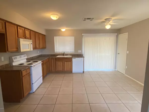 Mesa, AZ 85204,2512 E IMPALA Avenue