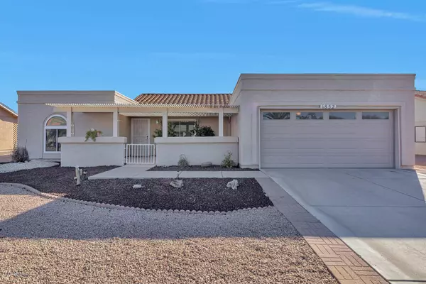 1852 LEISURE WORLD --, Mesa, AZ 85206