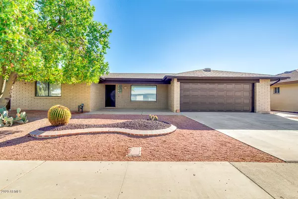8323 E LOBO Avenue, Mesa, AZ 85209