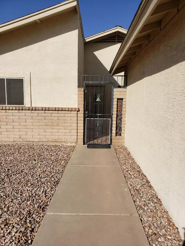 Apache Junction, AZ 85120,430 W Rosal Avenue