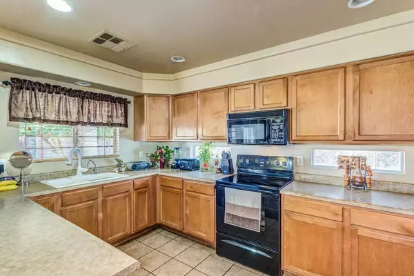 Glendale, AZ 85303,6263 N 76TH Drive