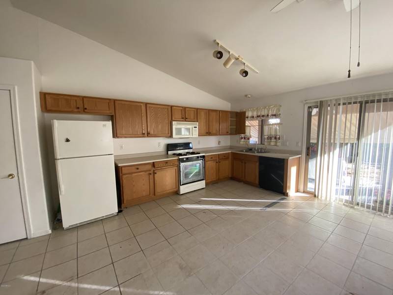 12633 W CLARENDON Avenue, Avondale, AZ 85392