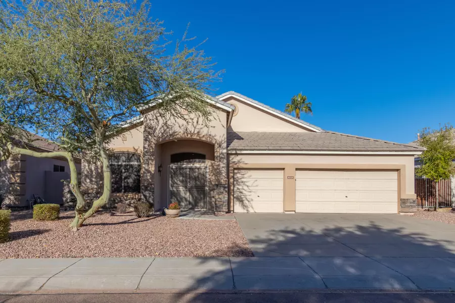 8028 W TONOPAH Drive, Peoria, AZ 85382