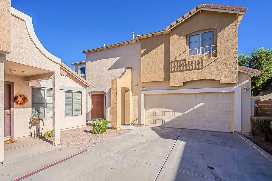 1154 S BOULDER Street #B, Gilbert, AZ 85296