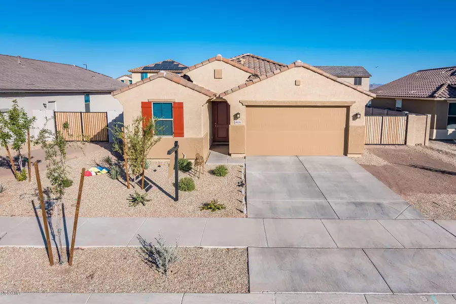 18236 W ROBIN Lane, Surprise, AZ 85387