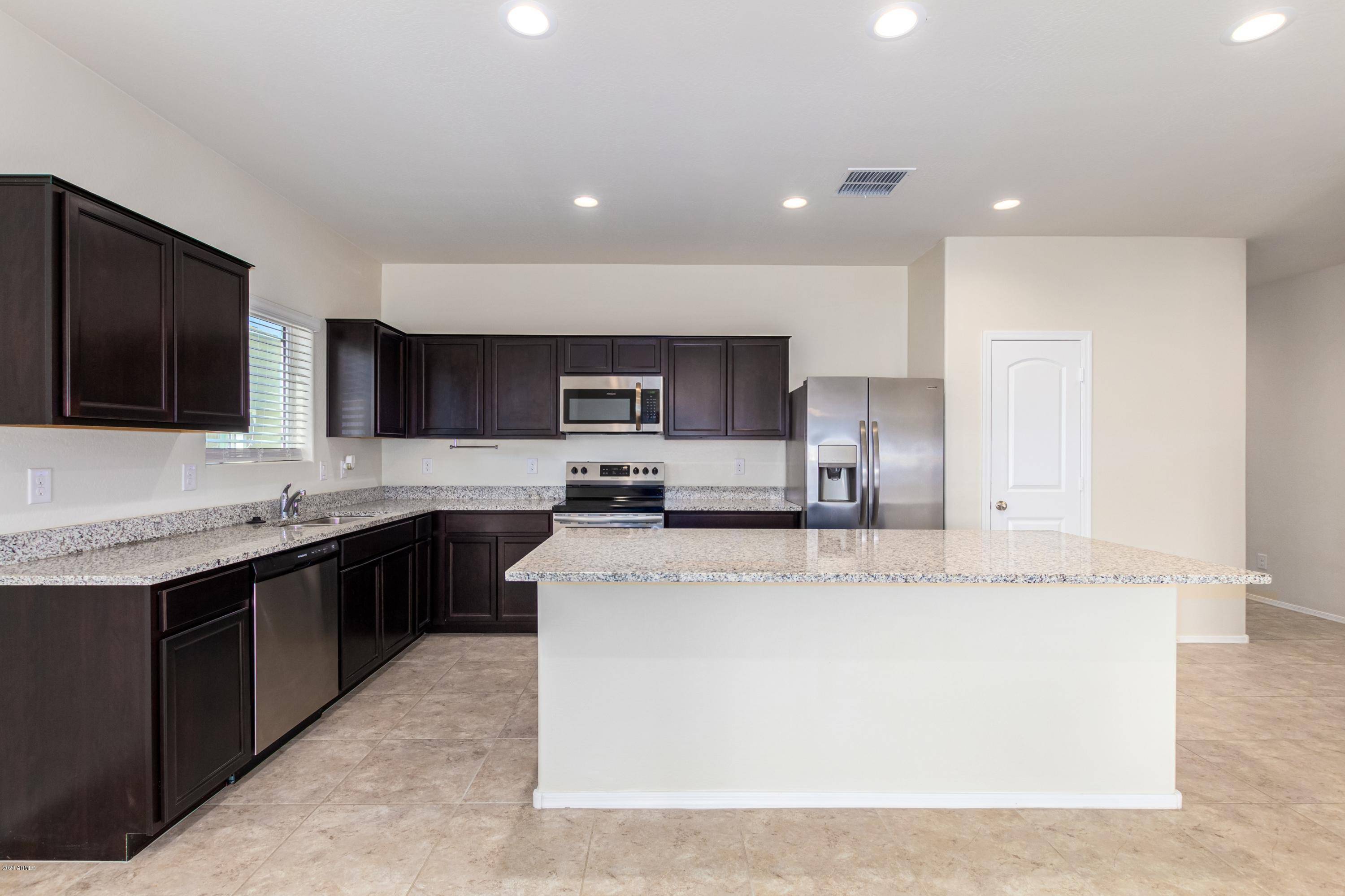 Maricopa, AZ 85138,36437 W BARCELONA Lane