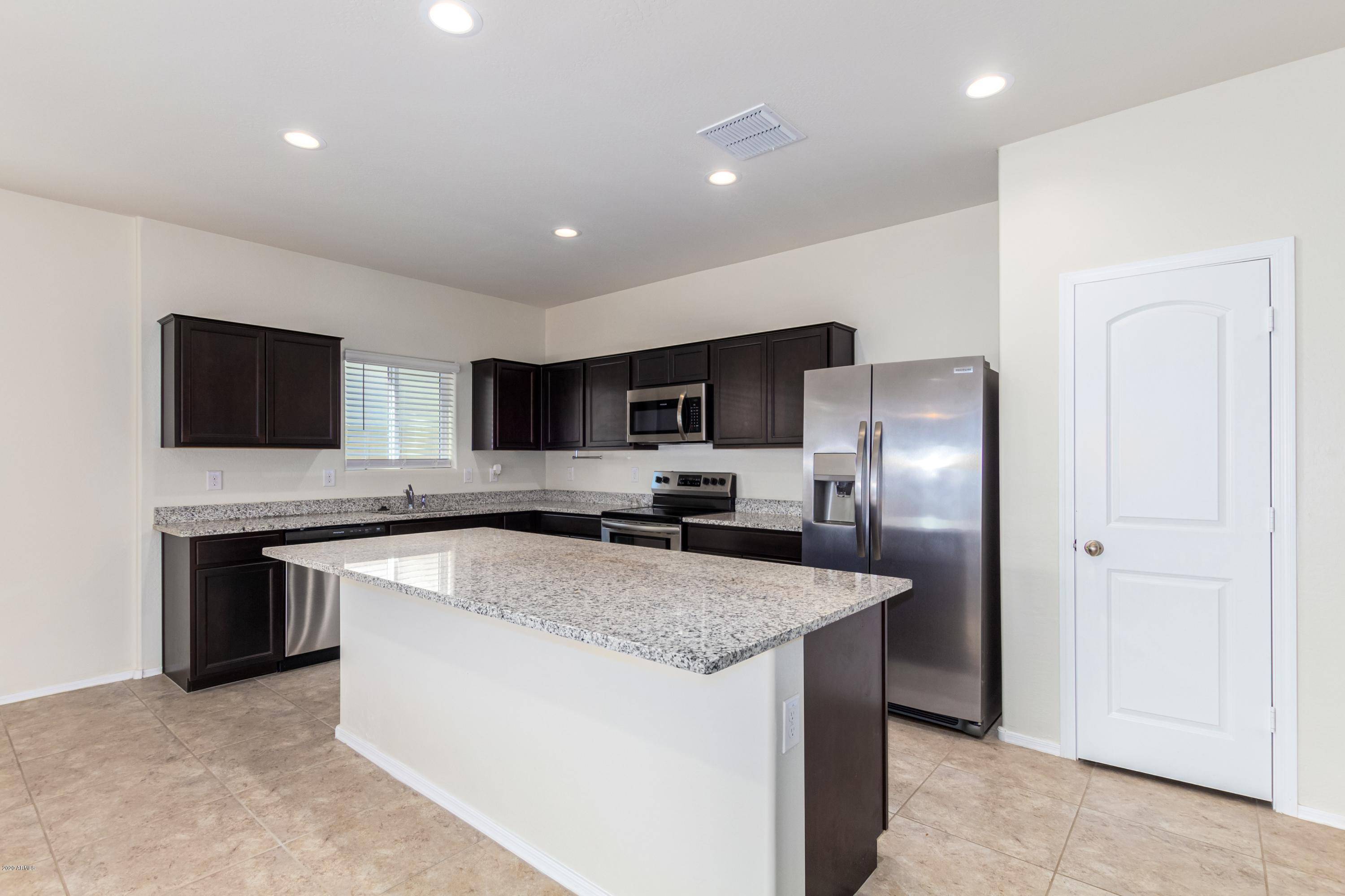 Maricopa, AZ 85138,36437 W BARCELONA Lane