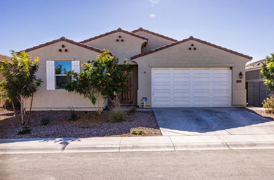 4097 W DAYFLOWER Drive, Queen Creek, AZ 85144