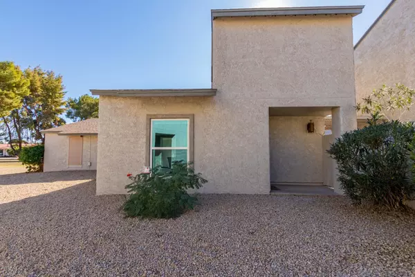 Phoenix, AZ 85022,256 E PONDEROSA Lane