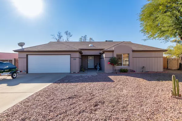 10215 W HAZELWOOD Avenue, Phoenix, AZ 85037