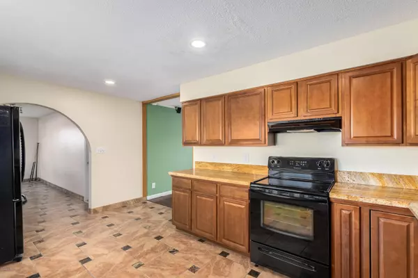 Phoenix, AZ 85044,4234 E JICARILLA Street