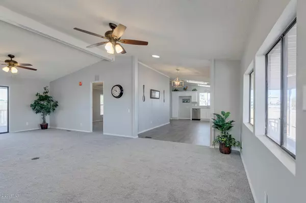 Apache Junction, AZ 85119,546 S HILTON Road