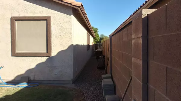 Maricopa, AZ 85139,20852 N CARMEN Avenue