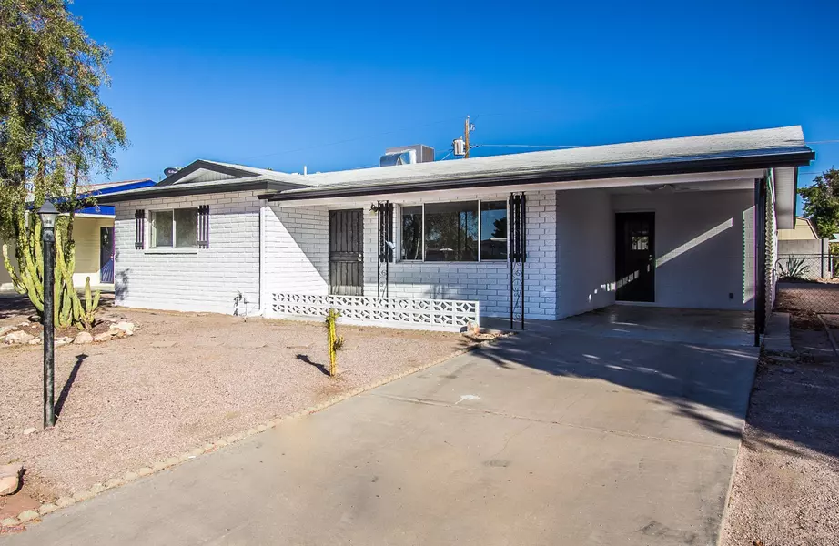 1477 S DELAWARE Drive, Apache Junction, AZ 85120