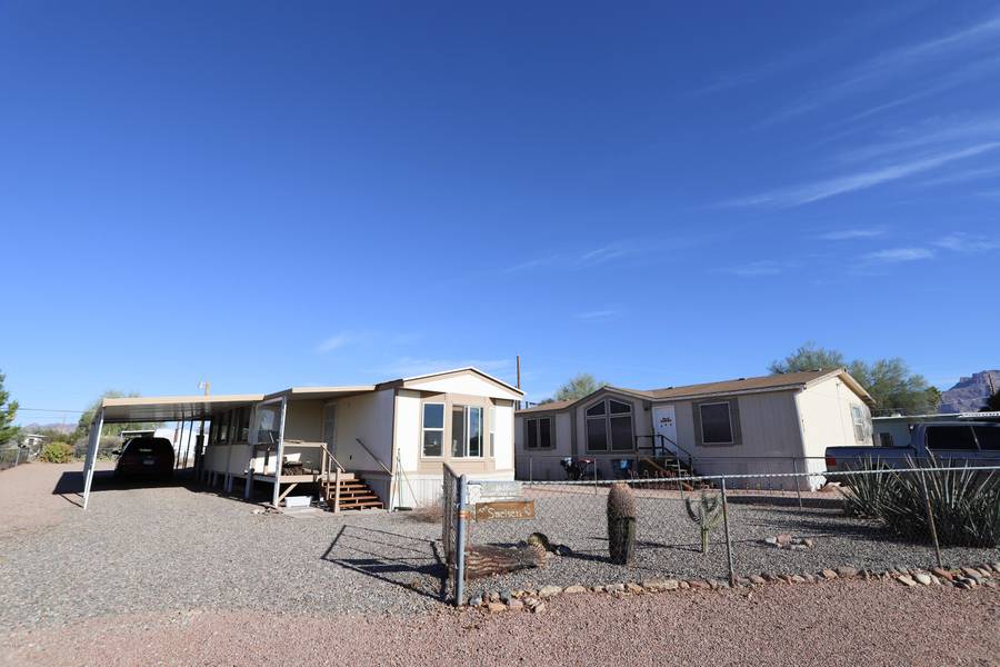 1416 E 22ND Avenue, Apache Junction, AZ 85119