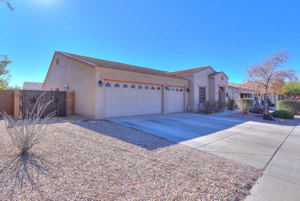 Casa Grande, AZ 85122,1271 W AVALON CANYON Drive