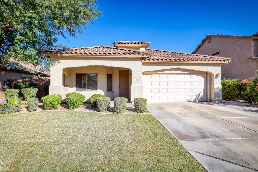 1136 E CAROB Drive, Chandler, AZ 85286